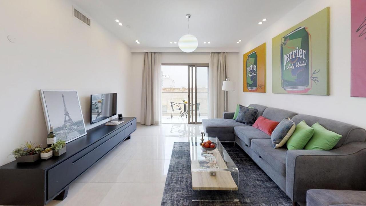 Exclusive Two-Bedroom Apartment With Parking Jerusalem Eksteriør bilde