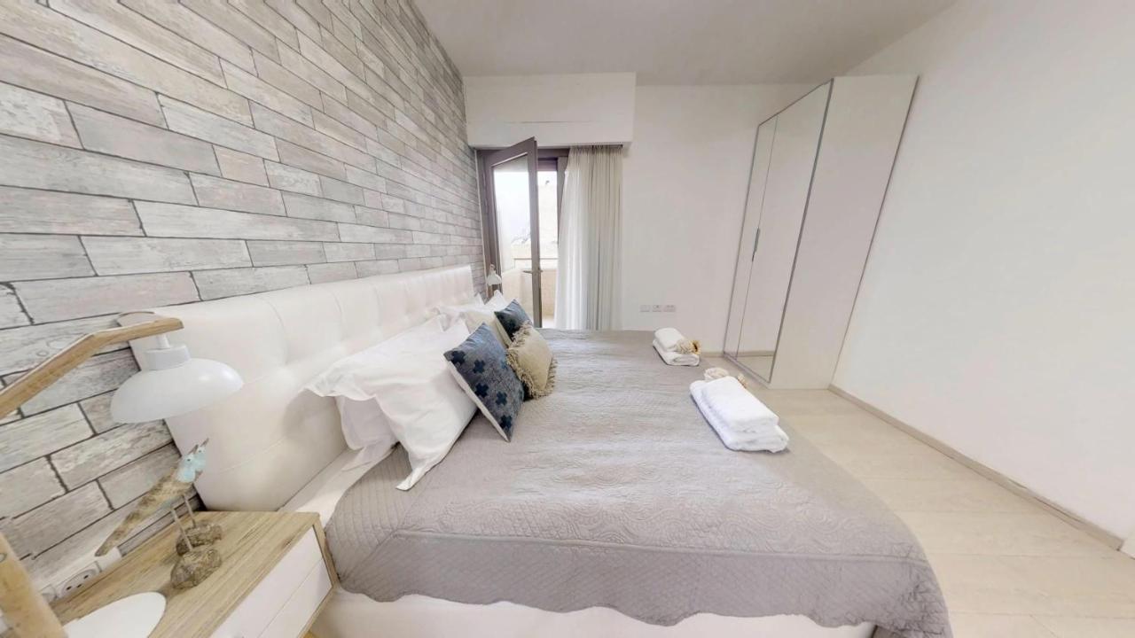 Exclusive Two-Bedroom Apartment With Parking Jerusalem Eksteriør bilde